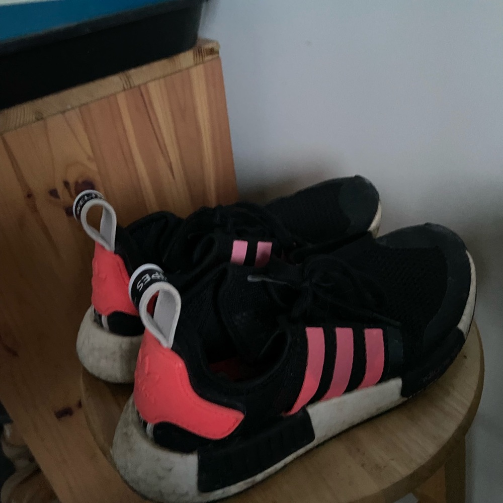 NMDS ADIDAS - Picture 2 of 4